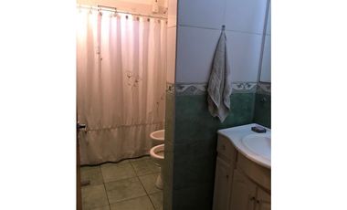 Casa en lote de 15 por 25. Barrio El Jardín.
