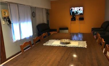 Casa en lote de 15 por 25. Barrio El Jardín.