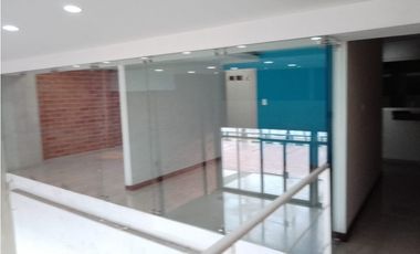 Arriendo local en el Centro Empresarial Olaya Herrera, Medellín