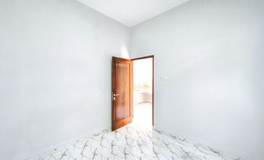 Rumah Hadap Timur LT 120 dekat Lippo Plaza Keboen Raya J-40280