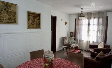 SE VENDE Casa Dos Pisos 6D 2B Cuarta Oeste Ciudad Mendoza