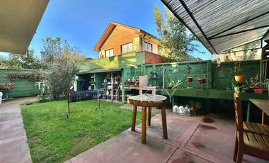 Casa en venta de 4 dorm. en San Pedro de la Paz