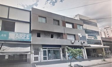 Local en Plena Av. Rivadavia