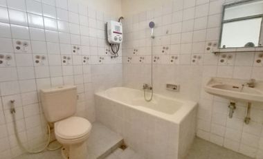 Di Sewakan Rumah Siap Huni 4 Kamar di Jl. Junjunan Pasteur, Bandung