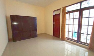 Di Sewakan Rumah Siap Huni 4 Kamar di Jl. Junjunan Pasteur, Bandung