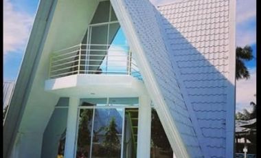 Quadro House for SALE/RENT at 2.5 MILLION PESOS inside EL Paradiso Resort, Tingko White Beach Alcoy Cebu