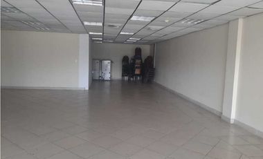 ALQUILO LOCAL COMERCIAL EN LA CHORRERA PLAZA PANAM OESTE 133MTS
