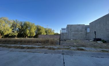 Terreno en venta en Villas de la Cantera