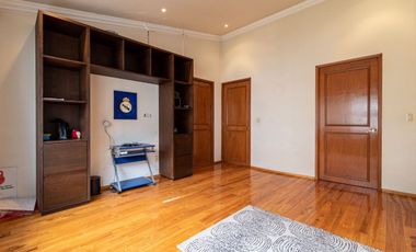 Casa en venta en parques de la herradura