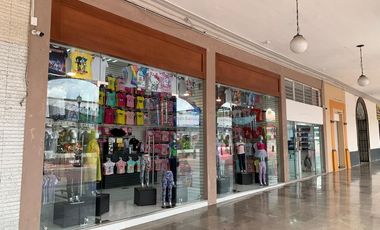 En VENTA… Local Comericial en Los Portales en el Centro de la Ciudad de Toluca.