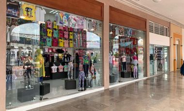 En VENTA… Local Comericial en Los Portales en el Centro de la Ciudad de Toluca.