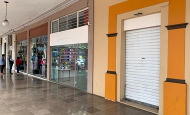 En VENTA… Local Comericial en Los Portales en el Centro de la Ciudad de Toluca.