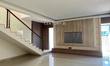 Rumah Premium Cluster Favorite Di Taman Kopo Indah