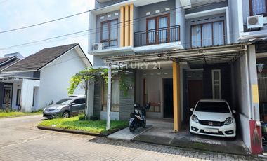 Rumah Hoek 2Lt Di Baturetno Banguntapan Cocok Untuk Hunian