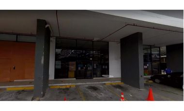 LOCAL ESQUINERO EN PARQUE LEFEVRE / VIA ESPAÑA