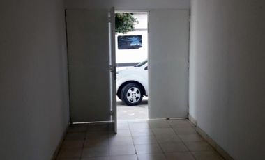 EXCELENTE CUATRO AMBIENTES