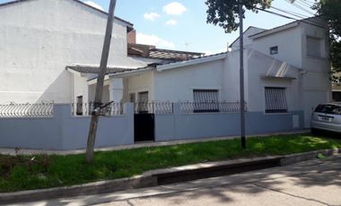 EXCELENTE CUATRO AMBIENTES