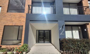 apartamento en venta en milla de oro. Cod V120568