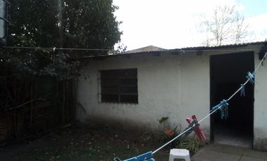 Casa delantera y Departamento trasero en VENTA en Barrio Almafuerte de Glew.