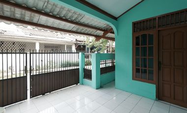 Rumah 15 Mnt ke Summarecon Mall Bekasi SHM Hadap Selatan J-48325