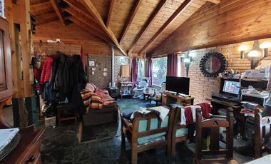 Se VENDE Casa + Duplex en Barrio Jardin Botanico