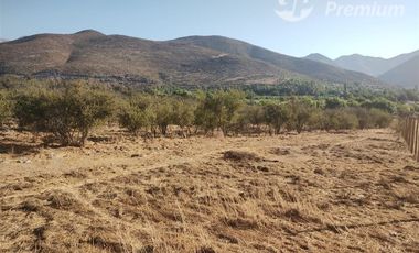 Venta terreno Salamanca camino asfaltado