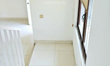 Disewakan Rumah Cluster ZEBRINA Jakarta Garden City