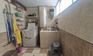 apartamento en venta en la riviera. Cod V14181