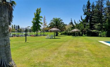 Linda Independiente Condominio Orilla Lago 173/1100 M2 5D/3B