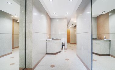 ALQUILER OFICINA SOBRE AV CORDOBA. PISO COMPLETO.