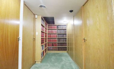 ALQUILER OFICINA SOBRE AV CORDOBA. PISO COMPLETO.