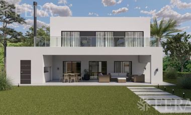 Venta de casa de 6 ambientes con piscina en construcción  en Area 60