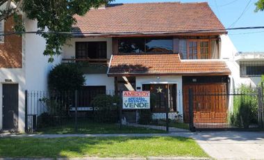 Chalet en venta en Barrio Parque