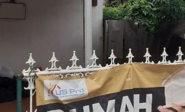 Kontrakan Hook akses 2 mobil ada kanopi dkt jl Raya & stasiun Kranji