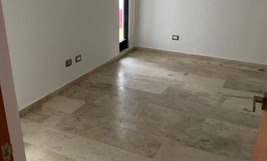 RENTA DE CASA EN CLUB DE GOLF LA LOMA ID 894