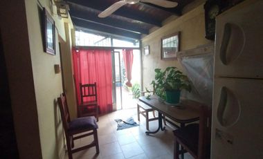 PH FONDO CON 2 DORMITORIOS (1 CON AIRE ACONDICIONADO), PATIO Y LAVADERO CUBIERTO.