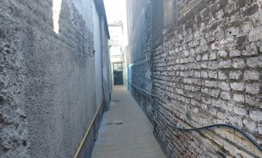 PH FONDO CON 2 DORMITORIOS (1 CON AIRE ACONDICIONADO), PATIO Y LAVADERO CUBIERTO.