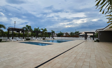 Se Vende Casa en Proyecto-New West Costa Verde