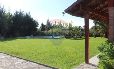 Gran casa en condominio Don Damiano, Cerro Grande