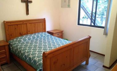 Venta de Casa para rentar en Cuernavaca con 5 casas dentro de la propiedad