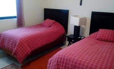 Venta de Casa para rentar en Cuernavaca con 5 casas dentro de la propiedad