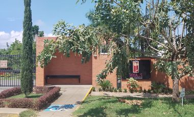 casa en venta en los rosales. Cod V117704