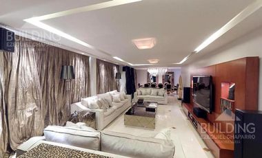 Departamento - 660 m2 - 5 dormitorios - 3 cocheras - La Plata