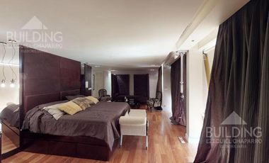 Departamento - 660 m2 - 5 dormitorios - 3 cocheras - La Plata