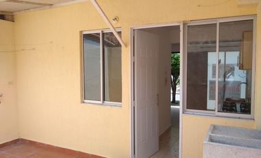 casa en venta en alfonso lópez. Cod V12802
