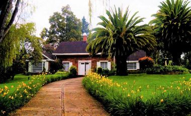 finca en arriendo en el rosal. Cod A7161