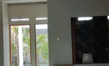 Rumah Mewah Luxury Kolam Renang di Perum Elite Colomadu Solo