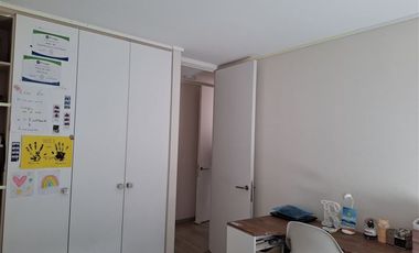 Departamento en venta 4 dorm. Portal la Dehesa Lo Barnechea
