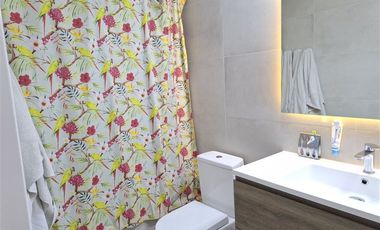 Departamento en venta 4 dorm. Portal la Dehesa Lo Barnechea