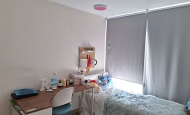 Departamento en venta 4 dorm. Portal la Dehesa Lo Barnechea